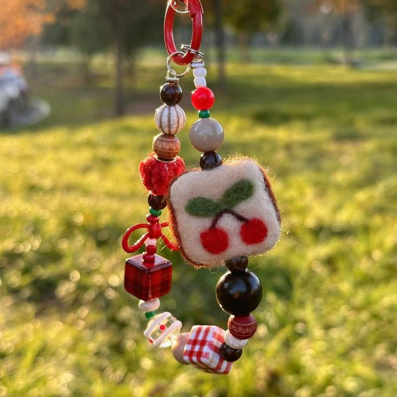 Mobile Phone Chain Wool Felt Plush Pendant Girl Toast Bread Pendant Ccd Camera Bag Pendant