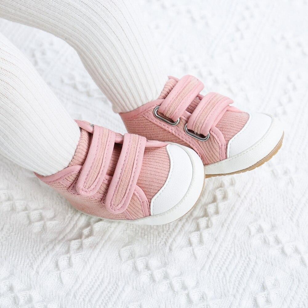 Кроссовки для маленьких мальчиков и девочек, обувь для младенцев с высоким берцем на мягкой подошве, пинетки для новорожденных, обувь для прогулок в кроватку для первого ребенка, От 0 до 18 месяцев