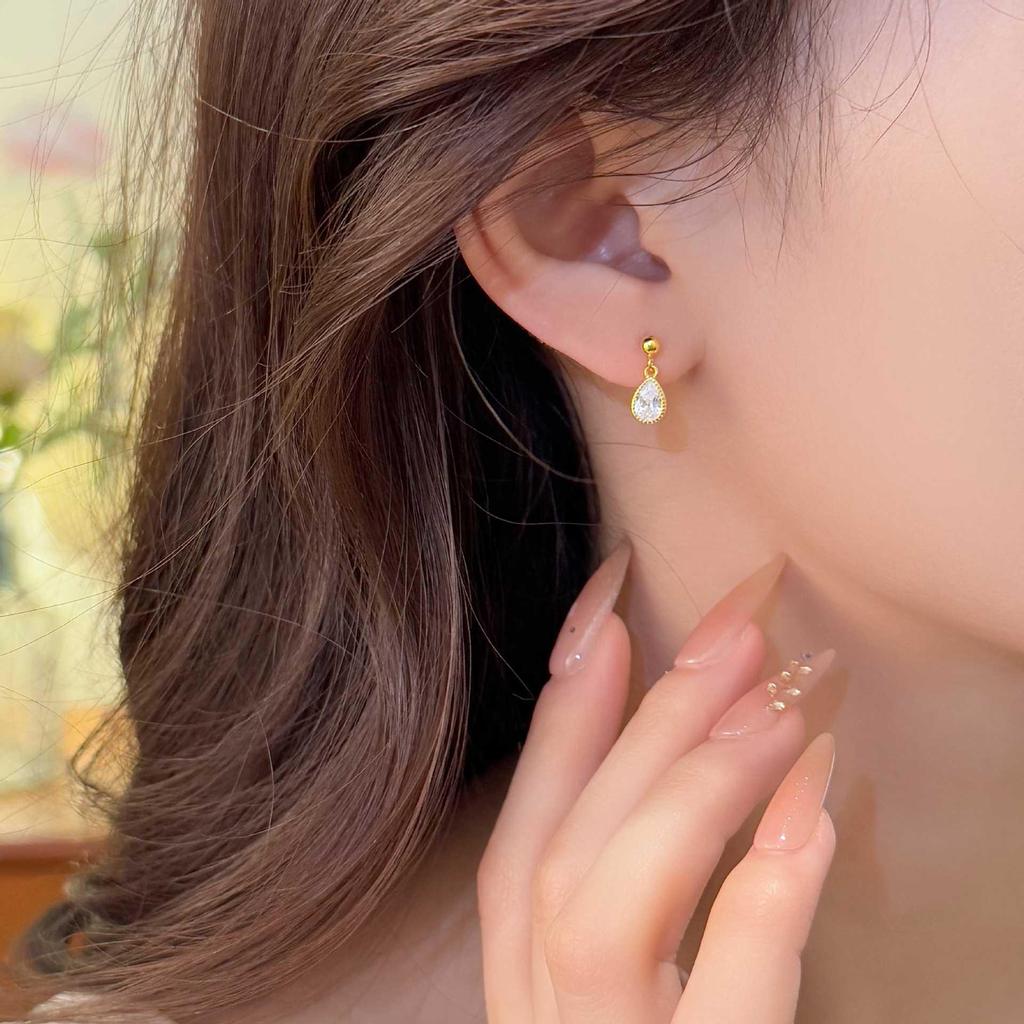 Серьги-подвески из стерлингового серебра S925 с покрытием 18 карат золотом, с цирконами в форме капли - Женские высококачественные серьги-подвески с изысканным дизайном