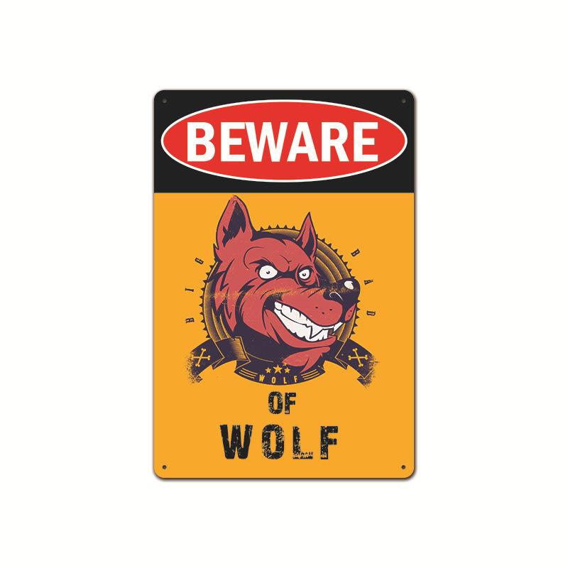 Vintage Tin Art of Courtyard Dog: Garden No - Entry Warning Sign for Home Decoration