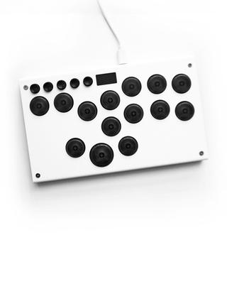 SAGAKLABS Steel Box MX Самый быстрый отклик Бесшумный тип Безрычажный Akecon STEELBOX-MX Многокнопочный