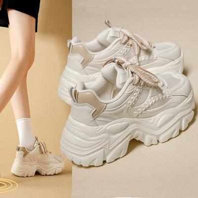 Маленькие кроссовки на толстой подошве в стиле «папиных», женские повседневные, новые летние, из тонкой сетки, дышащие, белые, увеличивающие рост, спортивные