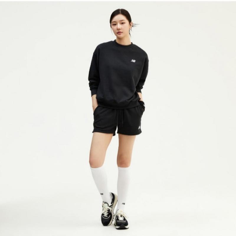 New Balance Women S 3 Quarter Knit ShortS Nqj nbnve2S032 19