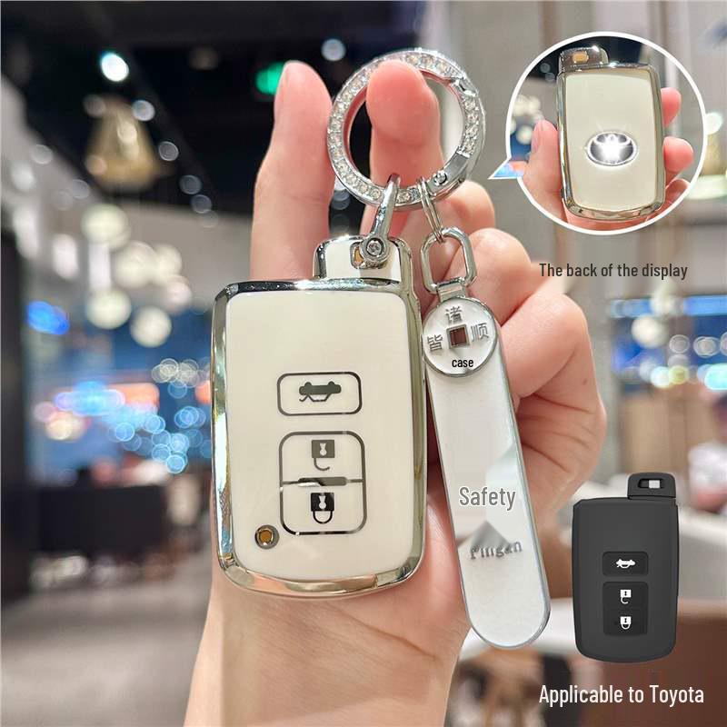 Silver Edge Key Case for Toyota Models: Corolla, RAV4, Camry, Vios, Highlander