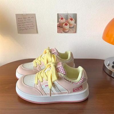 Женские спортивные туфли на толстой подошве, весенняя новинка, нишевый дизайн с увеличением роста, обувь-хлебцы, студенческие дышащие повседневные белые туфли