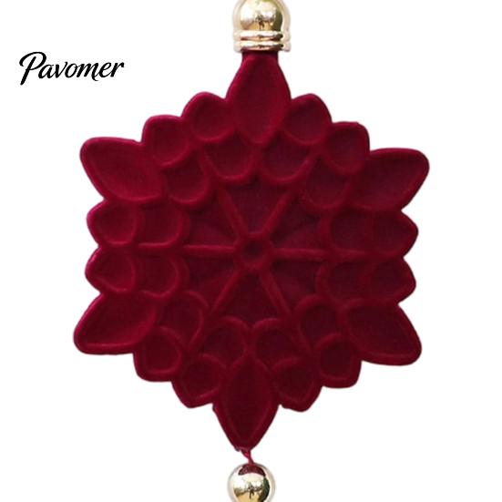 Рельефные ornaments из замшевой текстуры, Бордовый flocked рождественский шар с кисточками и золотыми бусинами, Классические ретро-украшения для елки, Вельветовые декоративные подвески
