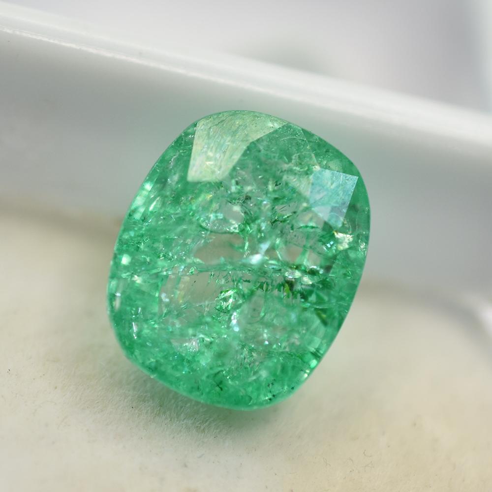 Natural Green Emerald Loose Gemstone Quality 8 ct Cushion Shape for Jewelry Making and Crafts