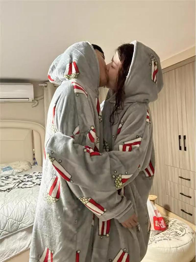 Popcorn One-Piece Pajamas: Cozy Velvet Couple's Hooded Sweatshirt for Autumn & Winter