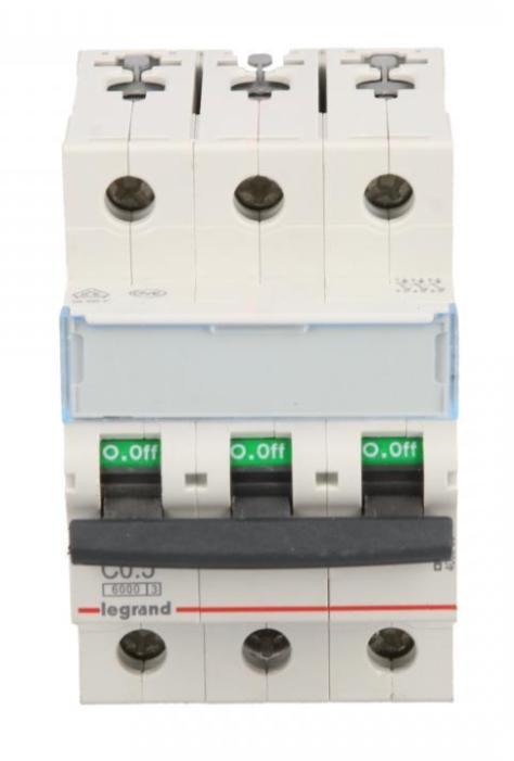 Circuit Breaker 3P C 0.5A 6Ka Ac 0 S303 Tx3 403536