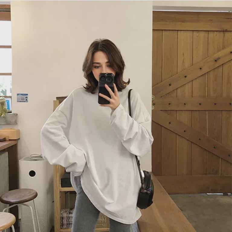 Korean Style Women's White Long-Sleeve Mid-Length Top for Fall/Winter - Casual, Loose, and Versatile