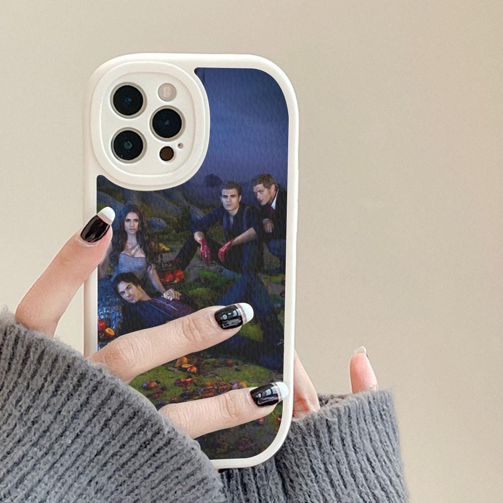Американский фильм Дневники вампира Чехол для телефона Жесткая кожа Для IPhone 16 15 14 13 12 Mini 11 14 Pro Max Xs X Xr 7 8 Plus Fundas
