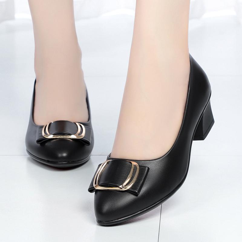 Женская мода высокого качества черные лакированные весенние туфли на квадратном каблуке без застежек женские крутые осенние туфли Femininas