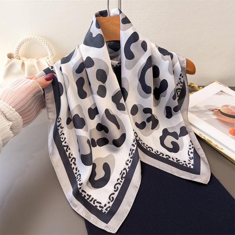2026 New Leopard Printed Square Scarf For Women Stylish Soft Satin Scarves Bandanas Luxury Hijab Neckerchief Elegant Shawl Wraps