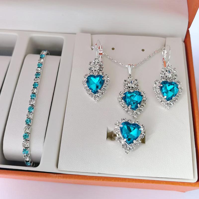 Капля Воды Сердце Ювелирные Изделия Три предмета Ожерелье Серьги Кольцо Алмазный Кулон Женские Украшения