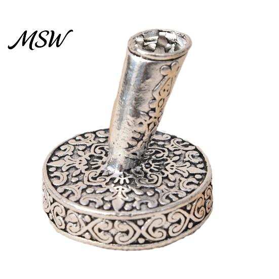 Metal Dip Pen Stand Vintage Round Holder, Durable Exquisite Carved Desktop Ornament, Decorative Socket Pens And Quill Supply, for Calligraphy