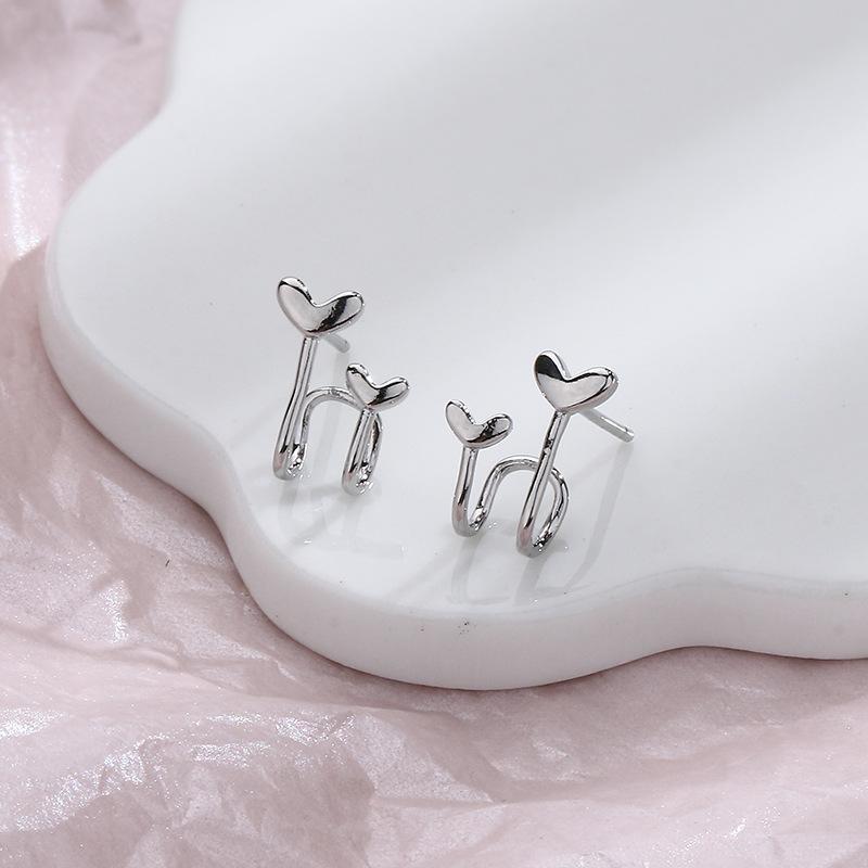 Серьги с серебряным покрытием S925 Дизайнерские U-образные серьги с двойной любовью Креативные модные серьги в форме сердца, поглощающие свет, противоаллергические