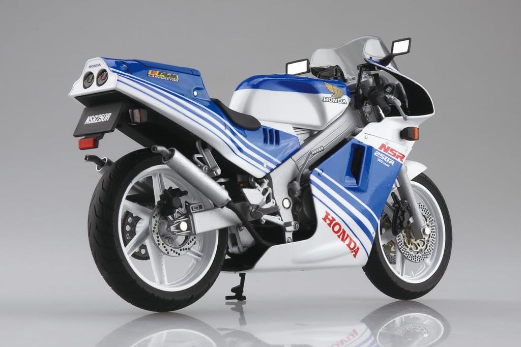 Skynet 1/12 Scale Finished Honda NSR250R '88 Terra Blue/Ross White