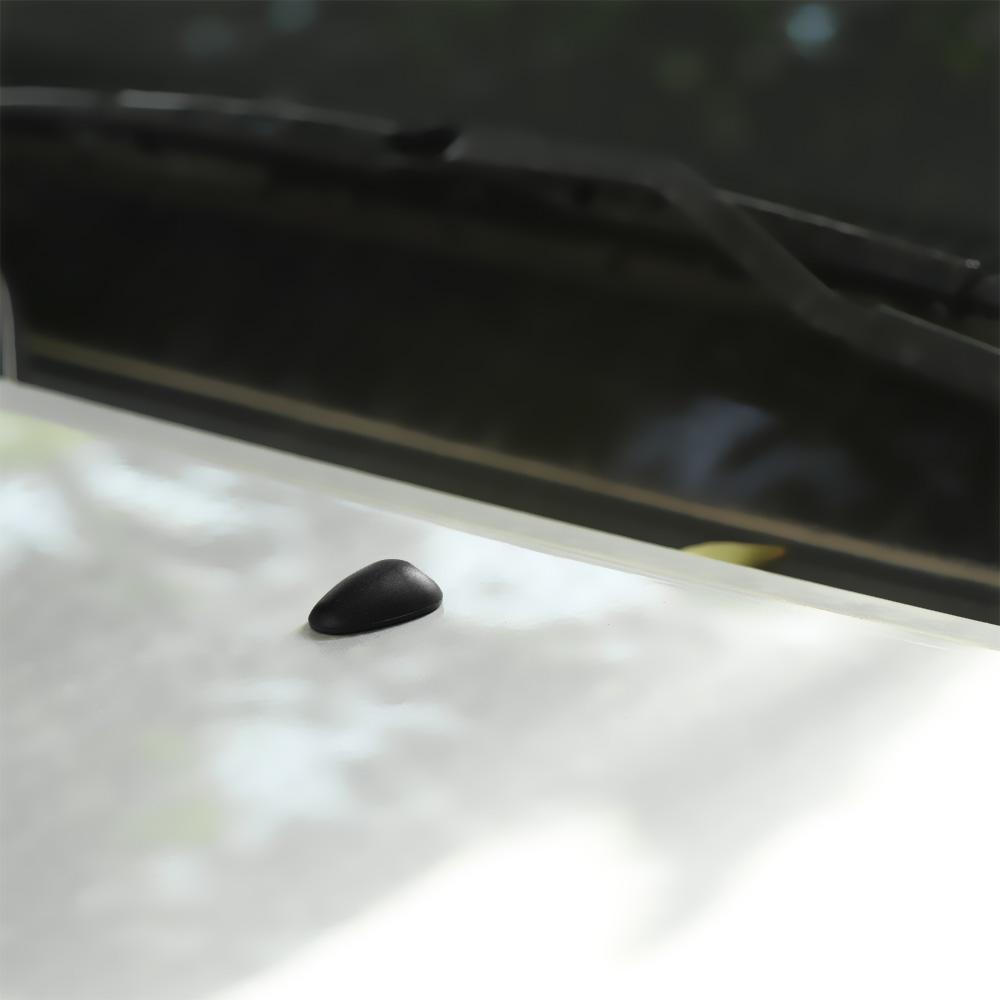 Universal Windscreen Sprayer For Toyota Mazda Hyundai Nozzle Sprinkler Water Spout Outlet