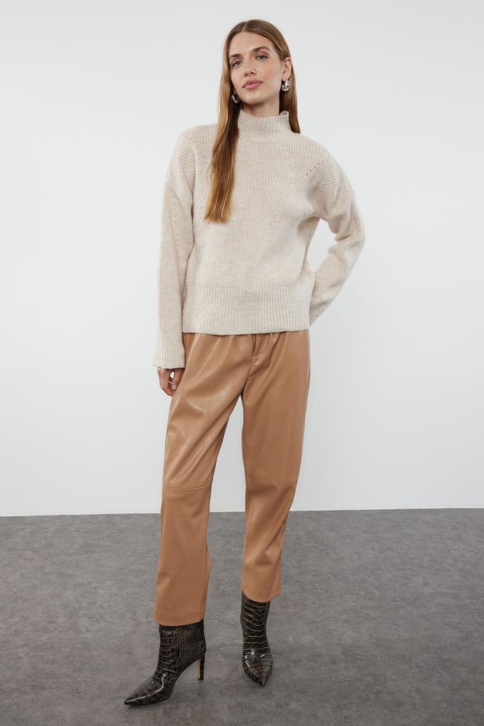 Women's Elegance Style Sweater Stone Soft Textured Basic Knitwear Sweater