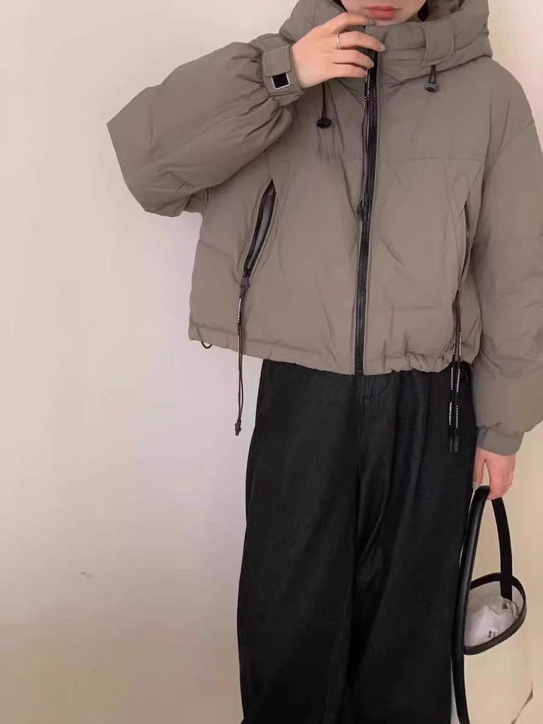 Белая куртка-пуховик женская зимняя 2024 года, короткий воротник-стойка, маленькая утолщенная куртка из хлеба