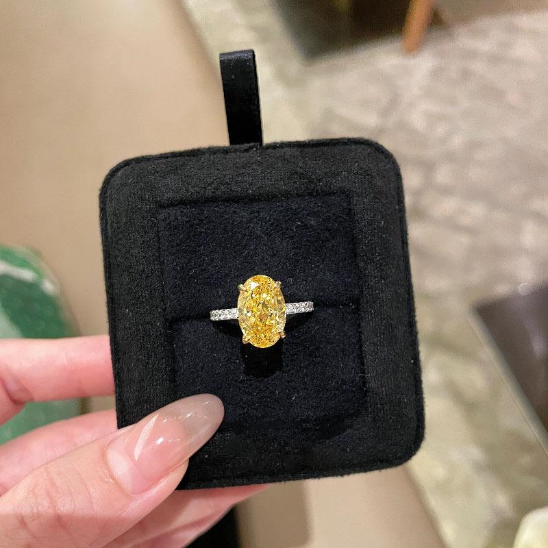Light Luxury High-End Super Flash Egg Yellow Diamond Ring Inlaid With Zircon Rich Celebrity Color Treasure Luxury Temperament Index Finger Ring