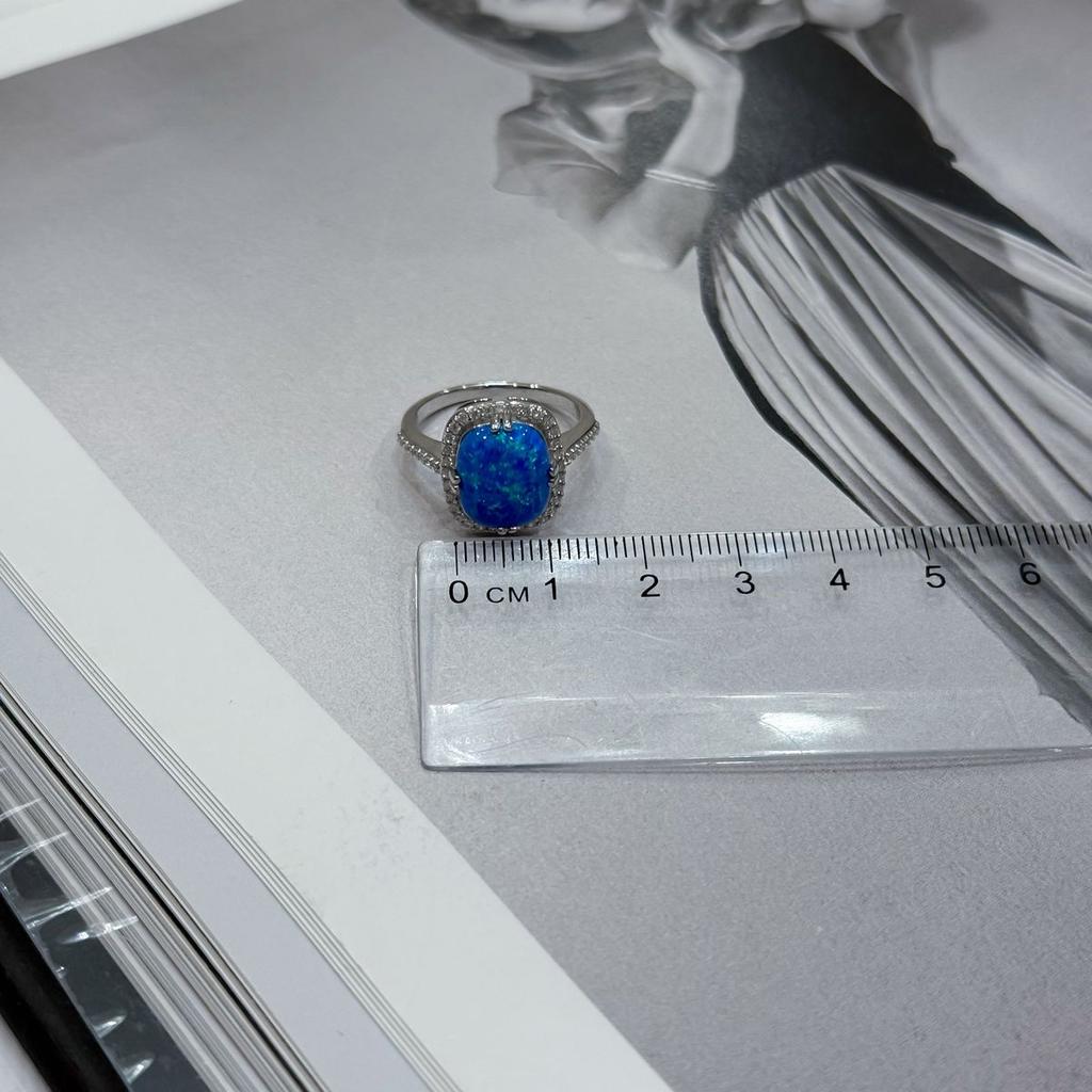 Серебряное кольцо с опалом 2.784ct, вес изделия 4,11 гр (2169949)