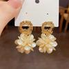 New French Retro Style Personalized Petal Earrings with Light Luxury and Niche Design, High-end Earrings