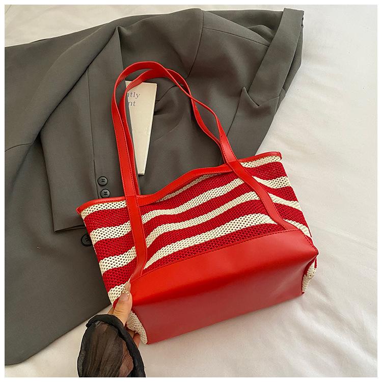 2025 new straw tote bag black and white striped holiday women's bag large capacity beach bag woven portable shoulder bag
