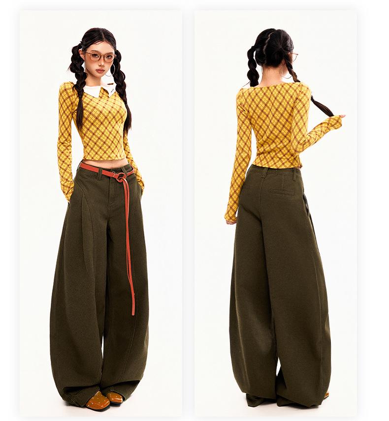 Женские широкие джинсы из коричневого хлопка с высокой посадкой и плиссированным драпированным дизайном - Коллекция 2025