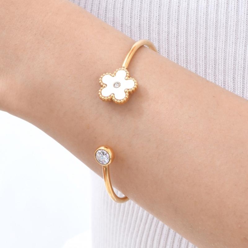 Practical Stainless Steel Shell Carved Bangle With Crystals And Ergonomic Closure for Daily Wear Dates Parties