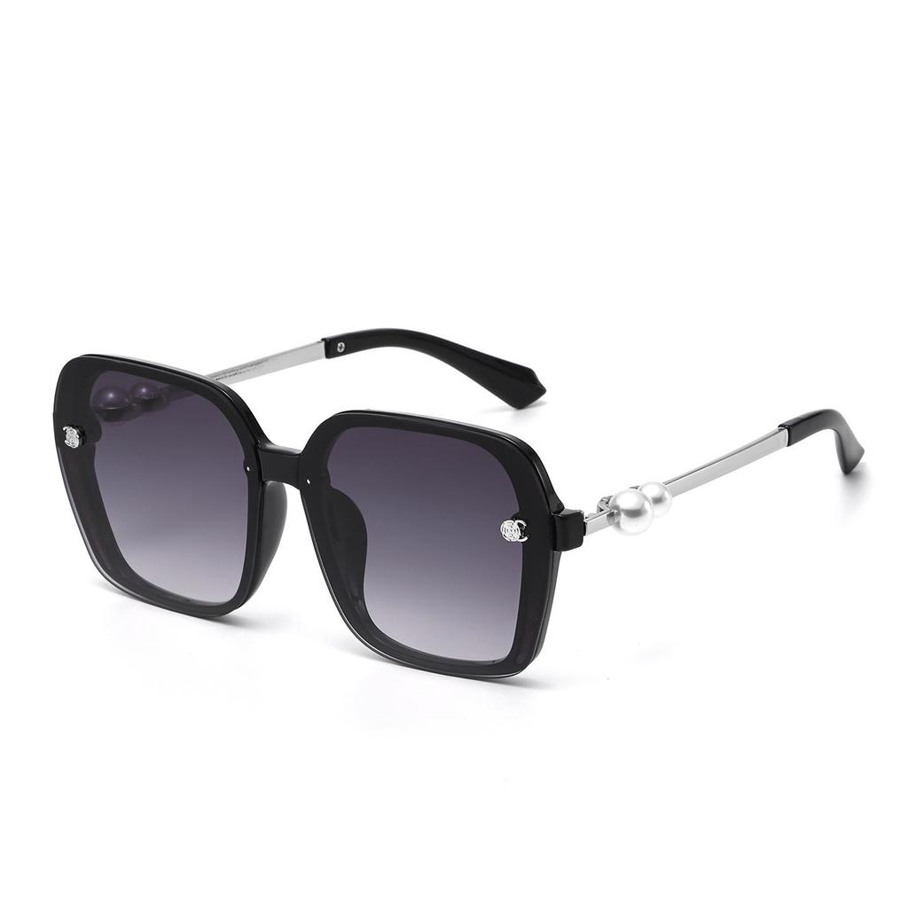 Стильные поляризационные женские солнцезащитные очки с УФ-защитой, украшенные камелией и жемчугом