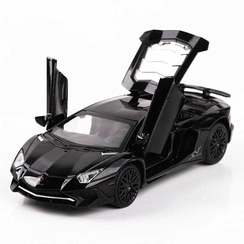 Изысканная модель автомобиля Lamborghini Aventador Lp740 1/32 из литого металла со звуком и светом