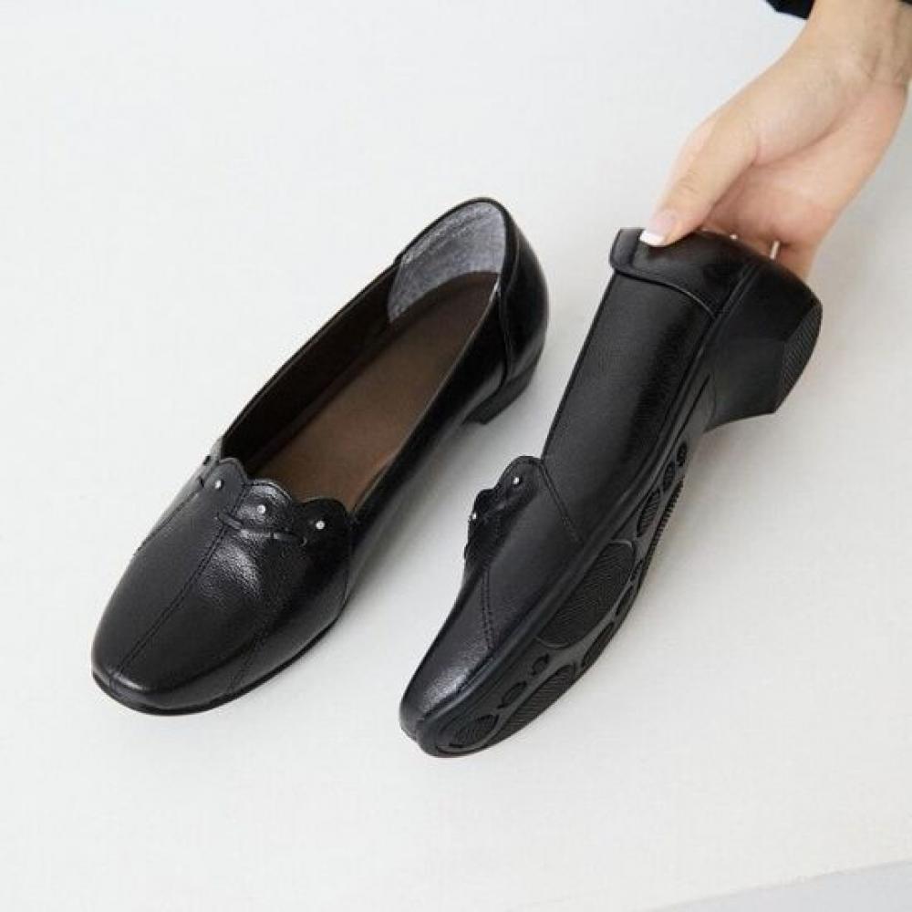 Jisyu Handmade Natural Cowhide Toeel Cubic Flats