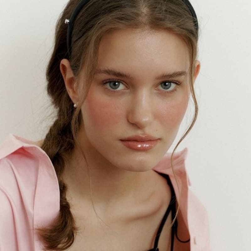 ЛЮБИ МЕНЯ МОНСТР Кубическая тонкая повязка на голову