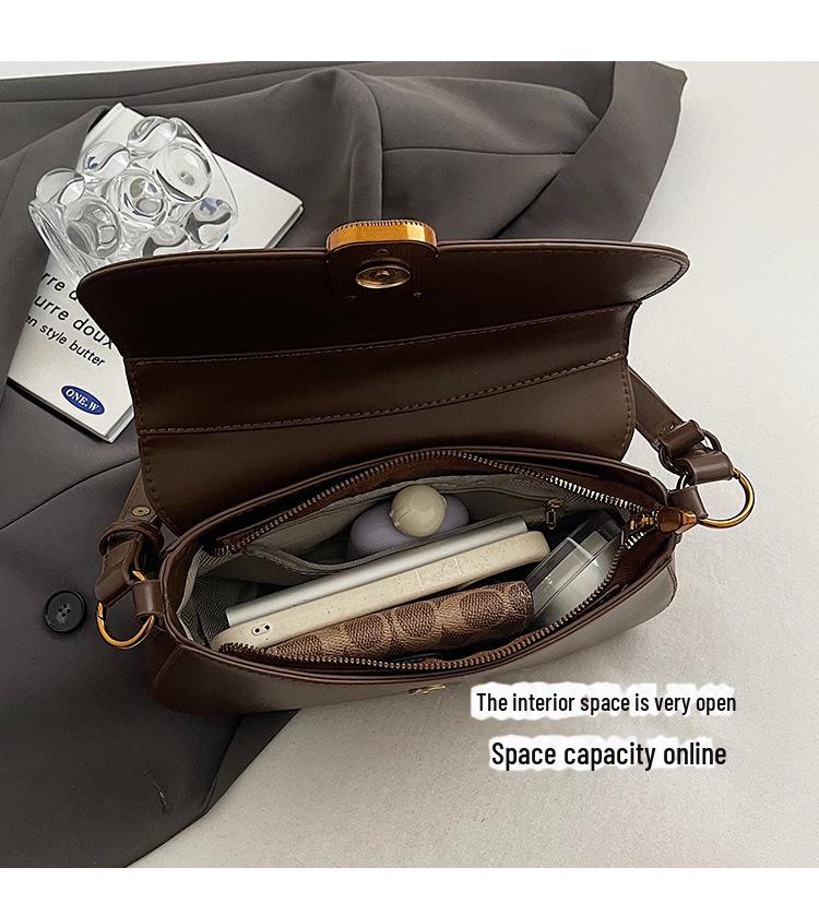 Versatile Women's Crossbody Underarm Bag - 2024 Autumn/Winter Trend, Fashionable One-Shoulder Small Square Design