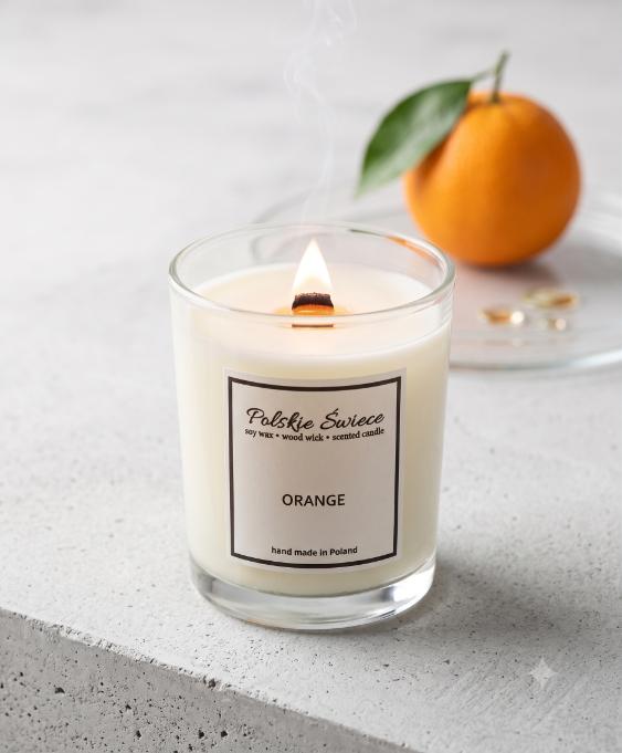 soy candle with a wooden wick + ORANGE