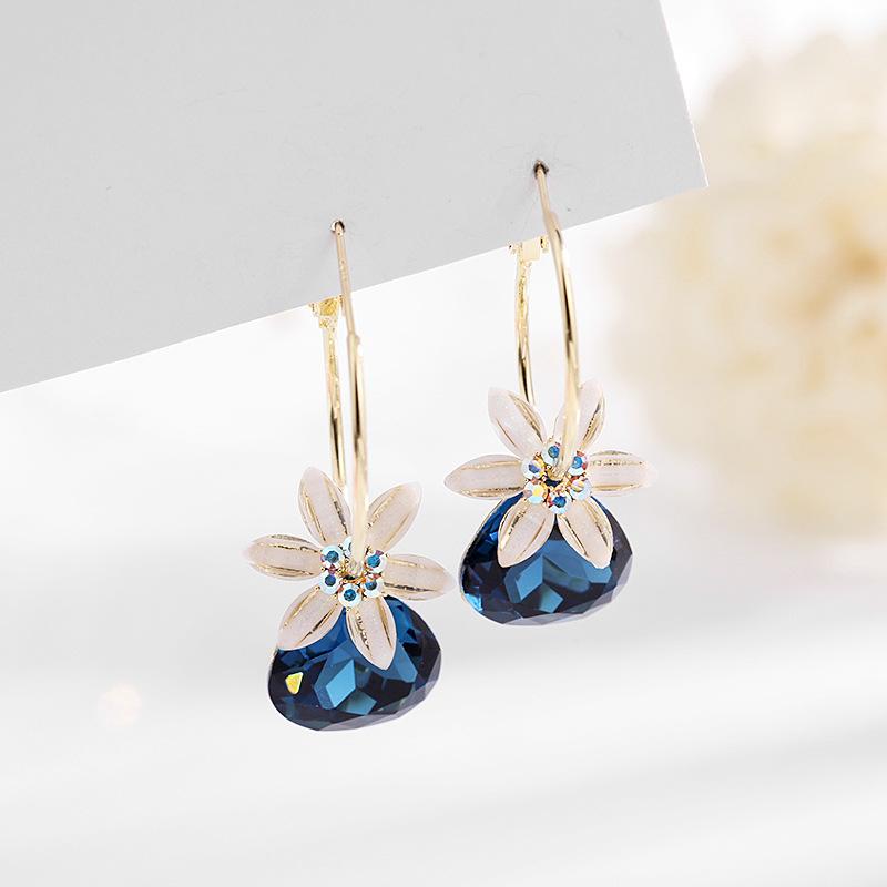 Сияющие серьги-гвоздики с кристаллами и цветами для женщин, милые эффектные серьги-гвоздики с каплями воды, корейские поп-серьги-гвоздики для свадебной вечеринки, ювелирные изделия