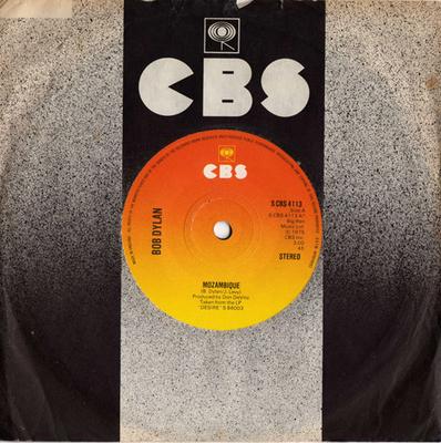 7-дюймовая пластинка БОБ ДИЛАН - Мозамбик SCBS4113 CBS 1976 Великобритания Рок Б/У