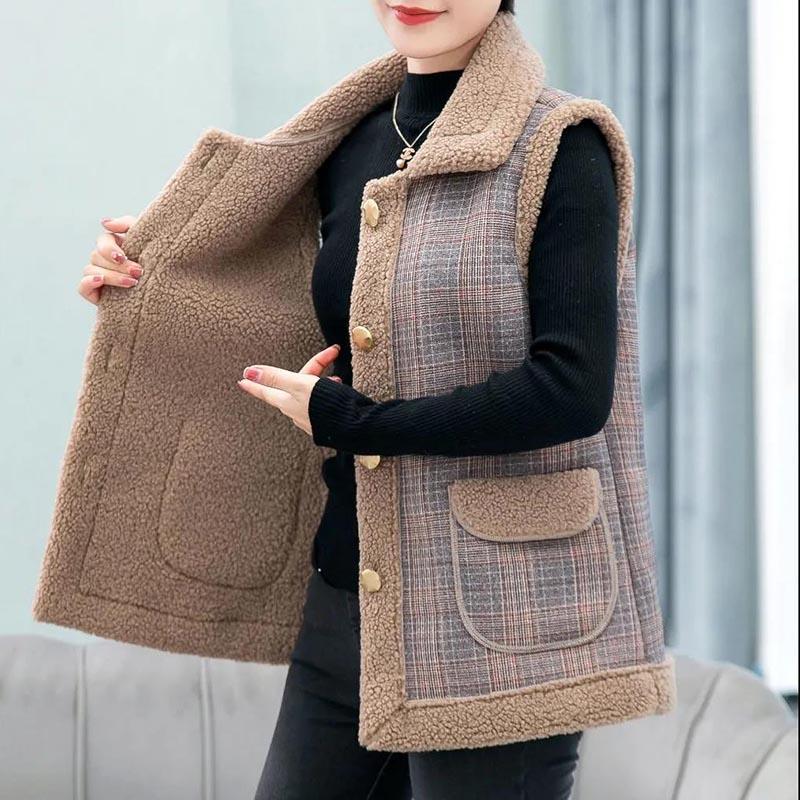 Vest Women's Autumn and Winter Wear Plus Velvet Thick Large Size Middle-aged and Elderly Plaid Sleeveless Jacket