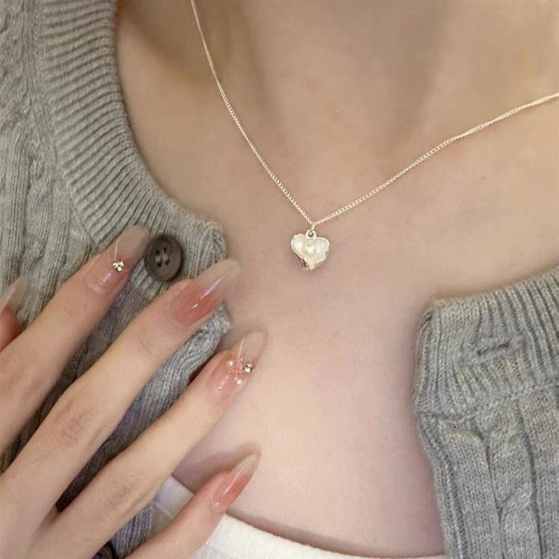 Жемчужное ожерелье женское нишевое легкое роскошное дизайнерское модное темпераментное цепочка на ключицу цепочка на шею цепочка на свитер цепочка из бисера