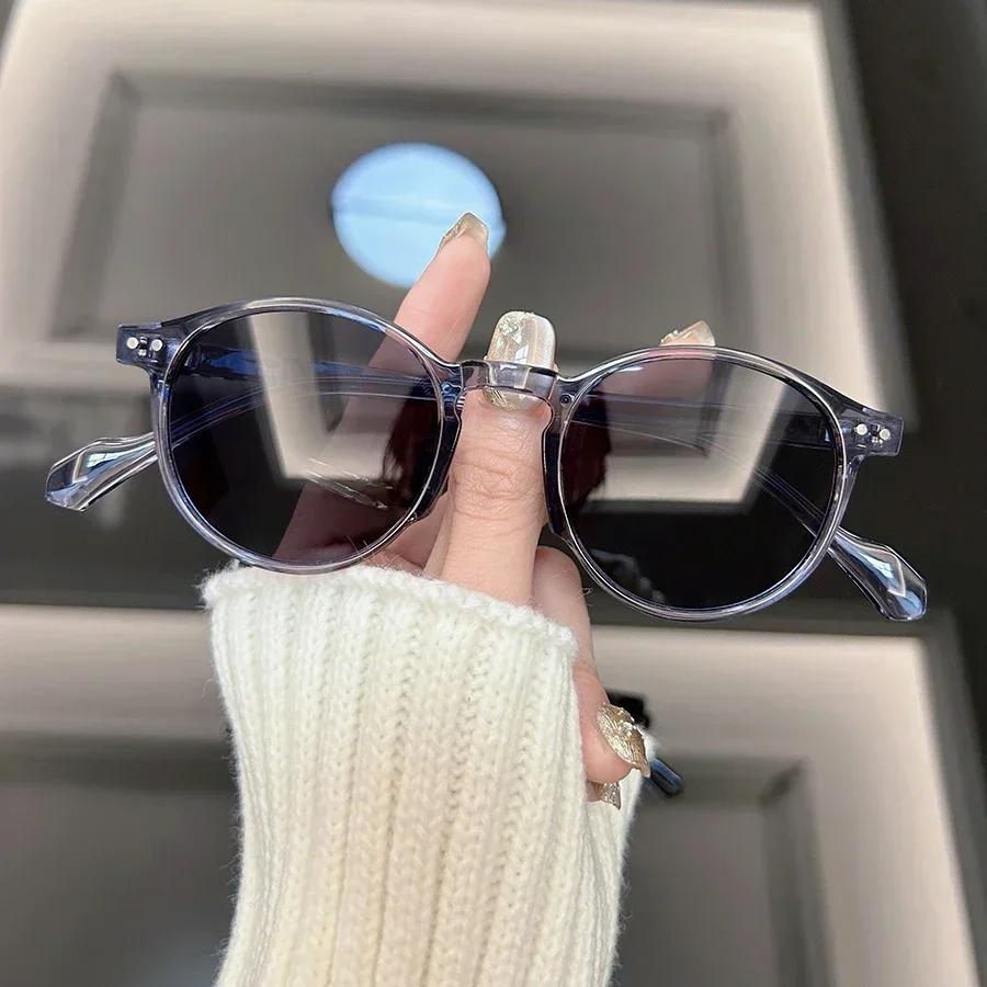 Retro Square Fashion Sunglasses Women Men Vintage Style Casual Trendy Small Female Male