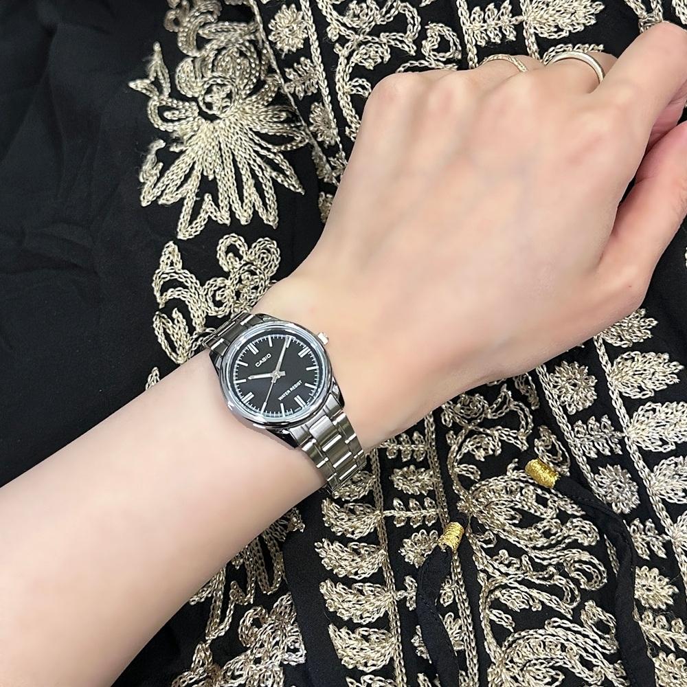 Casio Часы с Хранилищем Простой Нержавеющая Сталь Отличные или Женский Корпус, Сталь, Возраст