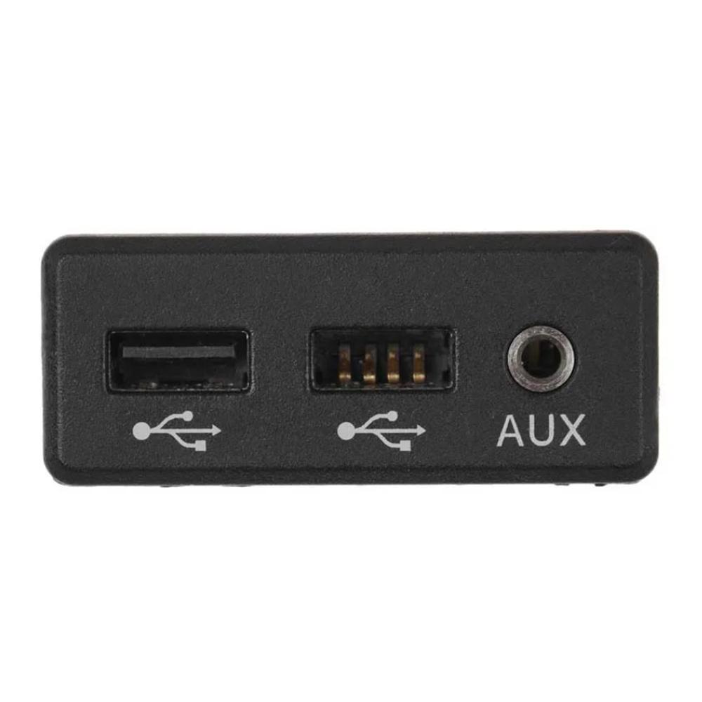 Center Console Dual Auxiliary USB Port Media Hub For Nissan Maxima 2016-2018