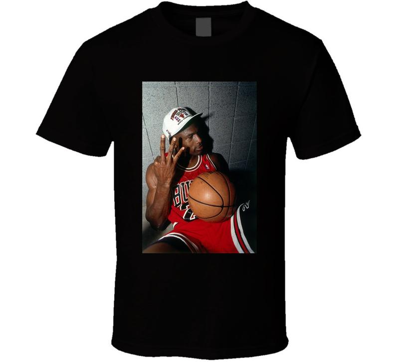 3 Peat Michael Jordan Bulls Basketball Championship Fan Black Unisex T-shirt