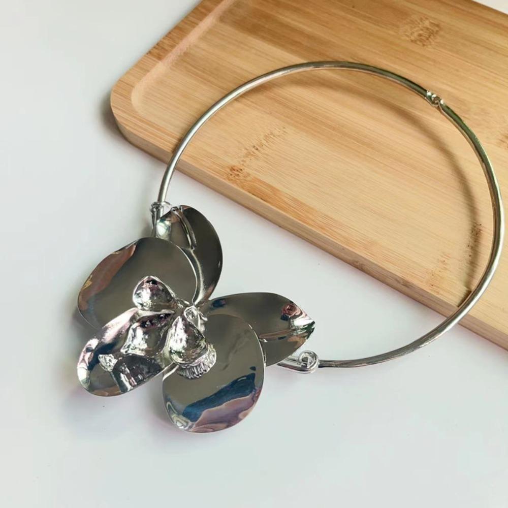 Zinc Zinc Alloy 3D Flowers Necklaces Oversize Exaggerated Choker Luxury Large Metal Flower Necklace Women