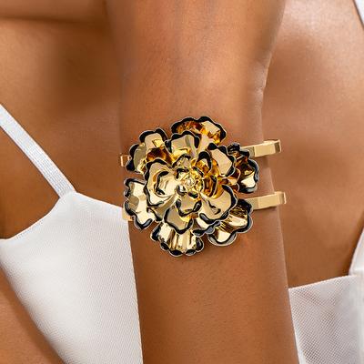 Модные браслеты из бисера для женщин. Ювелирные изделия