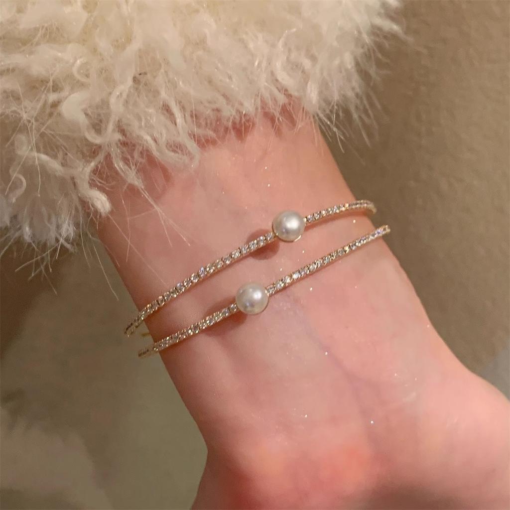Popular ultra-shiny zircon bracelet for women, versatile and high-end, new Chinese style vintage butterfly jewelry