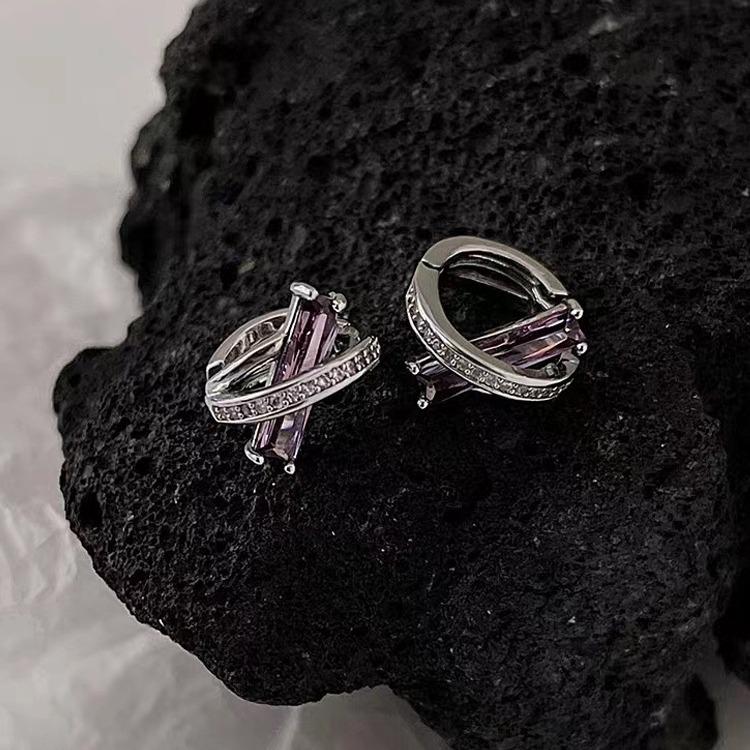 Мужские фиолетовые хип-хоп серьги-гвоздики - Стильные осенне-зимние серьги с уникальным дизайном