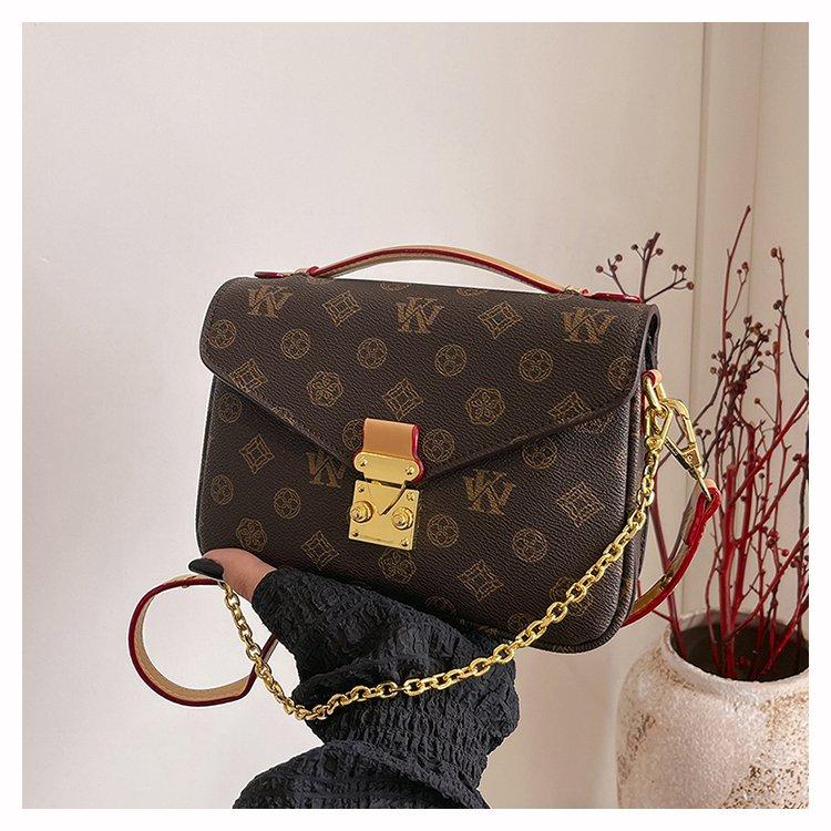 Сумка через плечо простая модная ретро женская сумка 2024 новая персонализированная повседневная текстура иностранный стиль косой пролет маленькая квадратная сумка