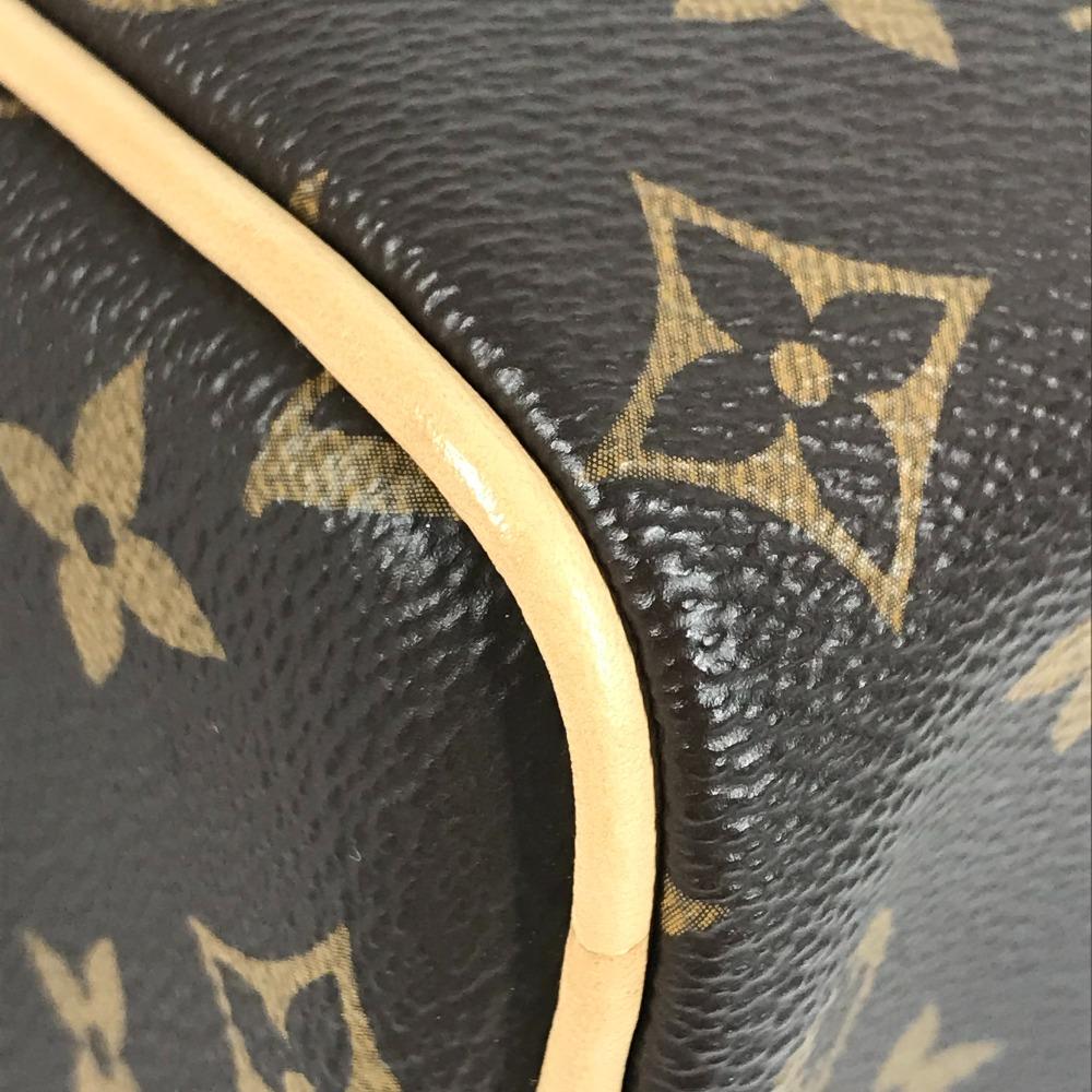 Louis Vuitton M44494  Monogram Dopp-Kit Dopp-Kit Bag Clutch Bag Pouch